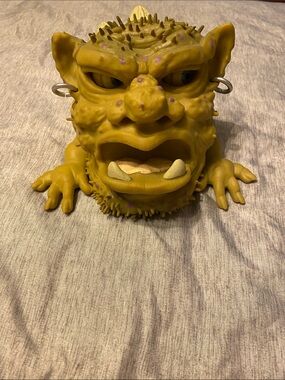Boglins King Topor Puppet  8-inch TriAction Toys